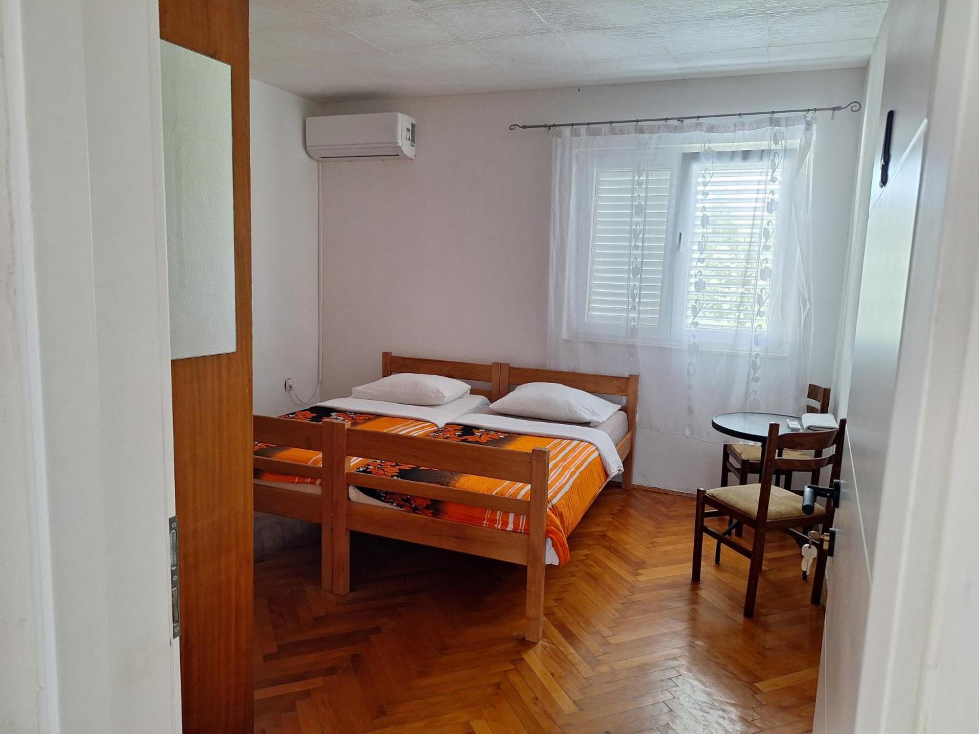 Melada Dom Hostel